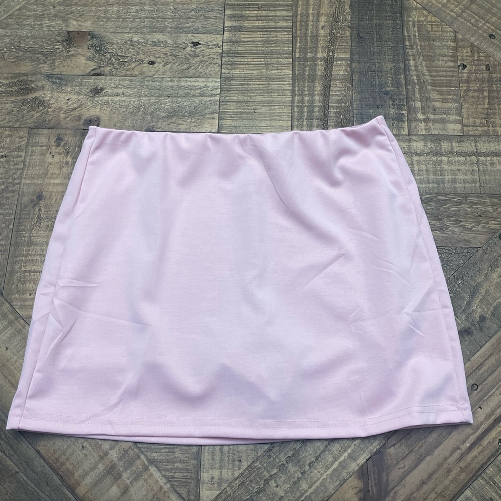 Chic Women's Pink Skort